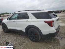 Ford Explorer 2021 3
