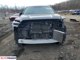 Toyota Tundra 2022 3