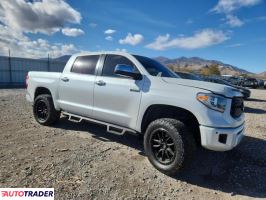 Toyota Tundra 2021 5