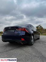 Lexus 2016 2.0 245 KM