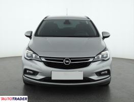 Opel Astra 2017 1.4 123 KM