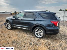 Ford Explorer 2022 3