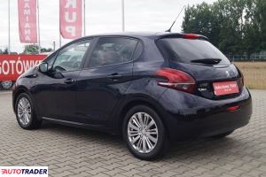 Peugeot 208 2017 1.2 82 KM Peugeot 208 2017 1.2 82 KM