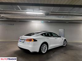 Tesla Model S 2018 158 KM