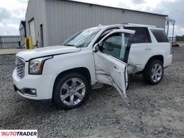 GMC Yukon 2019 6