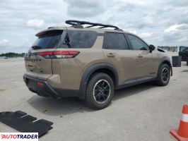 Nissan Pathfinder 2023 3