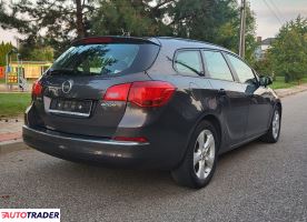 Opel Astra 2012 1.7 110 KM