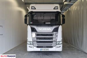 Scania R460