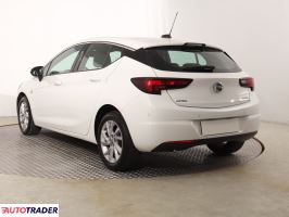 Opel Astra 2018 1.4 147 KM
