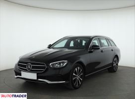 Mercedes E-klasa 2021 2.0 301 KM