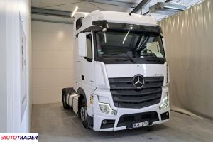 Mercedes Actros