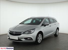Opel Astra 2017 1.4 123 KM