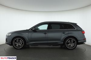 Audi Q7 2021 3.0 227 KM