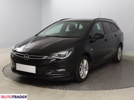 Opel Astra 2017 1.4 147 KM