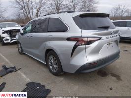 Toyota Sienna 2023 2