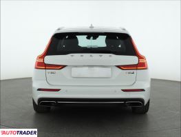 Volvo V60 2019 2.0 386 KM Volvo V60 2019 2.0 386 KM