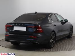 Volvo S60 2020 2.0 187 KM