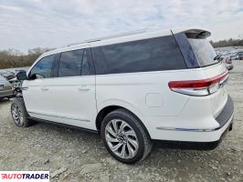 Lincoln Navigator 2023 3