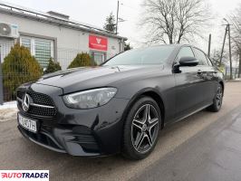 Mercedes E-klasa 2021 2.9 330 KM