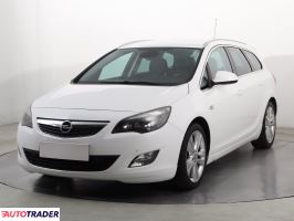 Opel Astra 2011 1.4 138 KM Opel Astra 2011 1.4 138 KM