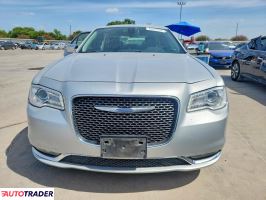 Chrysler 300C 2020 3