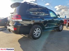 Toyota Land Cruiser 2021 5