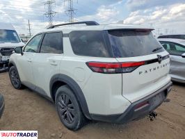 Nissan Pathfinder 2022 3