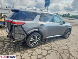 Nissan Pathfinder 2023 3