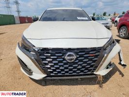 Nissan Altima 2025 2