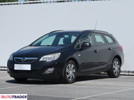 Opel Astra 2011 1.7 108 KM