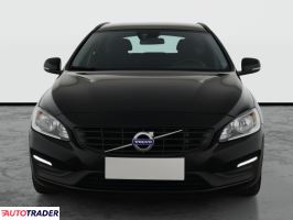 Volvo V60 2018 2.0 147 KM