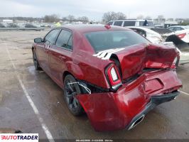 Chrysler 300C 2021 3