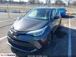 Toyota C-HR 2021 2 Toyota C-HR 2021 2
