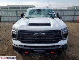 Chevrolet Silverado 2025 6