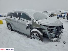 Toyota Sienna 2024 2