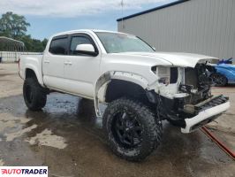 Toyota Tacoma 2019 3