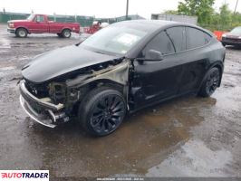 Tesla Model Y 2022 Tesla Model Y 2022