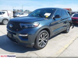Ford Explorer 2022 3