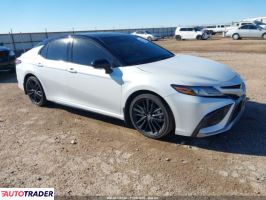 Toyota Camry - zobacz ofertę