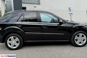 Mercedes M-klasa 2008 3.0 224 KM