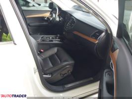 Volvo XC90 2021 2