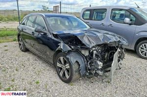 Mercedes C-klasa 2023 2.0 163 KM