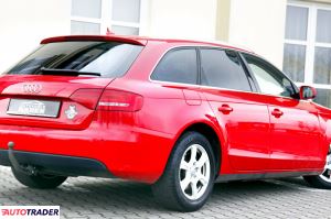 Audi A4 2010 2.0 143 KM