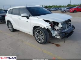 Toyota Highlander 2021 2 Toyota Highlander 2021 2