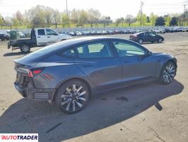 Tesla Model 3 2025