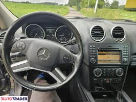 Mercedes M-klasa 2009 3.0 211 KM