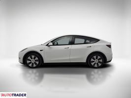 Tesla Model Y 2023 299 KM