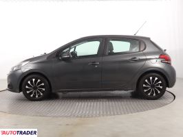 Peugeot 208 2015 1.2 80 KM Peugeot 208 2015 1.2 80 KM