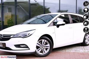 Opel Astra - zobacz ofertę