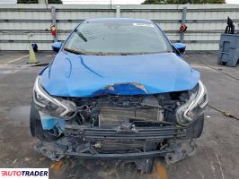 Nissan Versa 2020 1